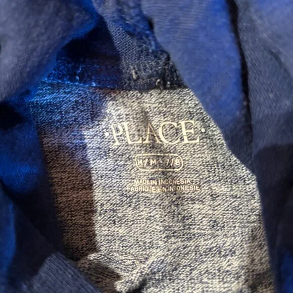 Boy's Child Place Sweatshirts 7/8 - Picture 2 of 2